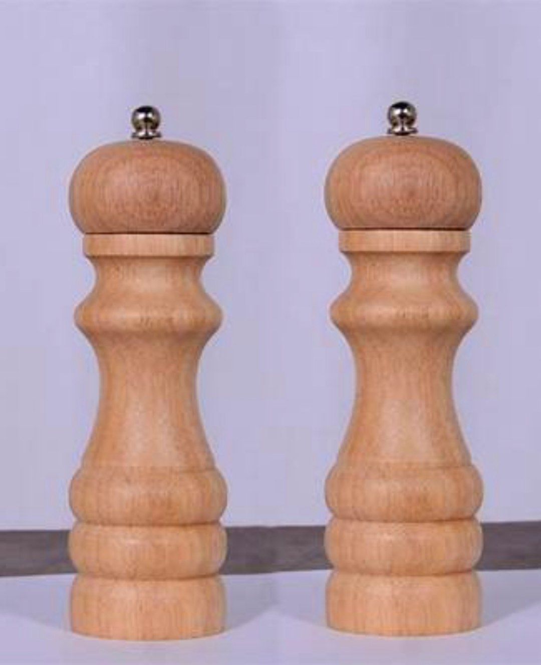 -2147483648_-214057 فلفلساب چوبی ( آسیاب ادویه با طراحی کلاسیک و عملکرد دقیق ) - Image 1